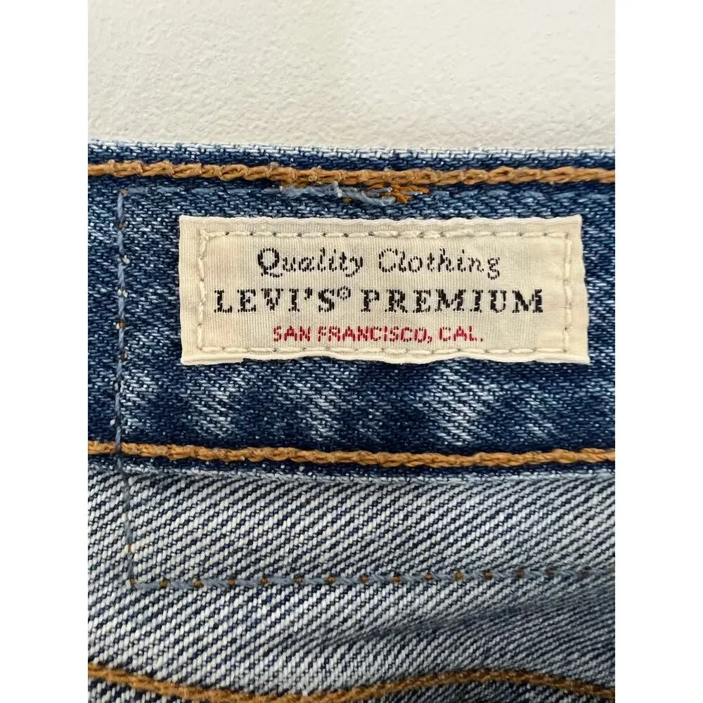 Levi's Premium Blue Medium Wash Cotton Raw Hem Women's Denim Jeans Size 30